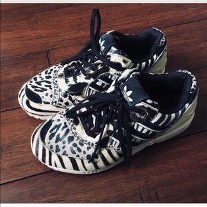 Offer😃Adidas Leopard Stripe Flat Sneakers